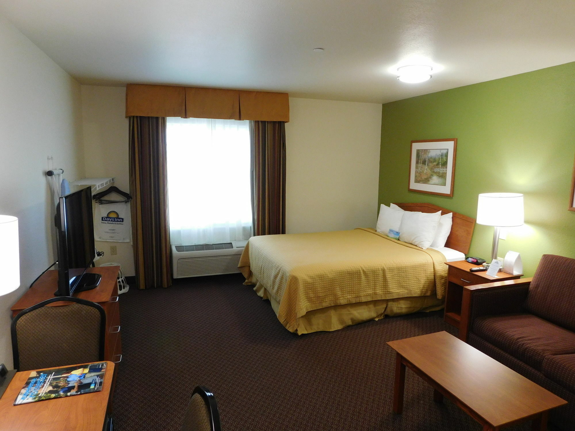 Days Inn & Suites By Wyndham Rochester South Extérieur photo
