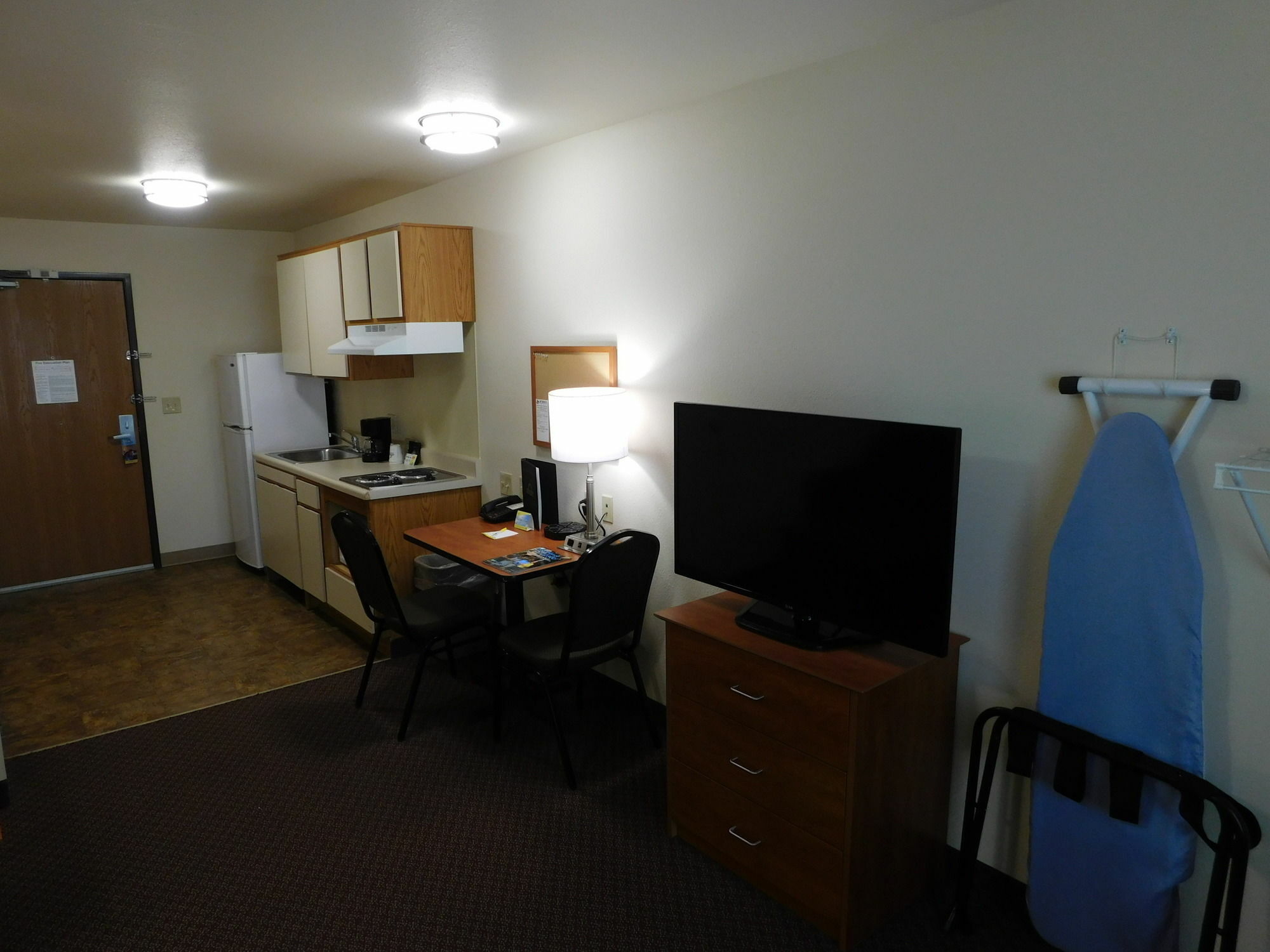 Days Inn & Suites By Wyndham Rochester South Extérieur photo