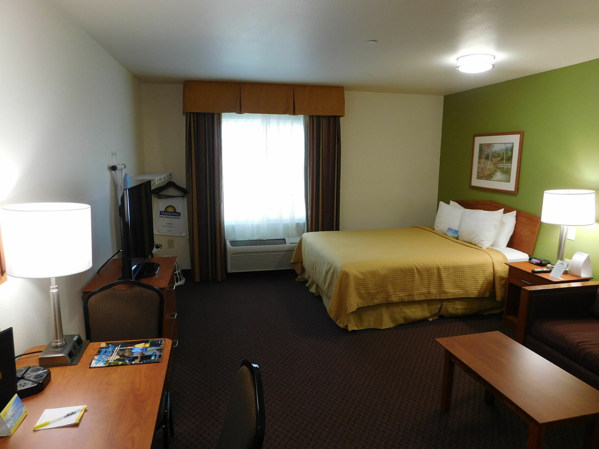 Days Inn & Suites By Wyndham Rochester South Extérieur photo